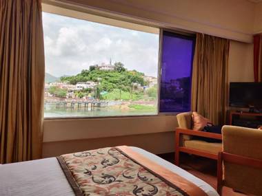 Rajdarshan - A Lake View Hotel in Udaipur