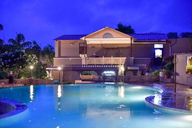 Mulberry Araliayas Resort & Spa