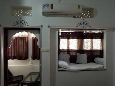 The Royal Lake View Villa