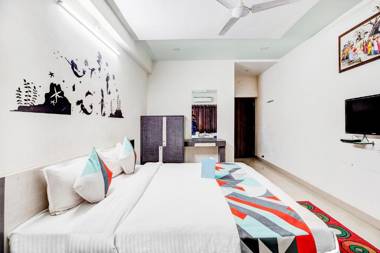 FabExpress Himanshi Sukher