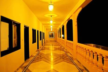 Treehouse Atulya Niwas