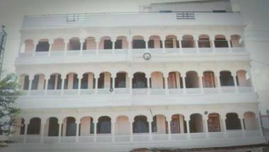 Choudhary Guest House