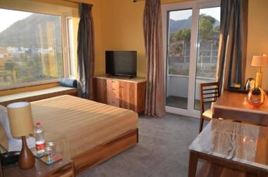 juSTa Sajjangarh Resort & Spa