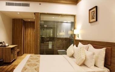 Blu Feather Hotel & Spa