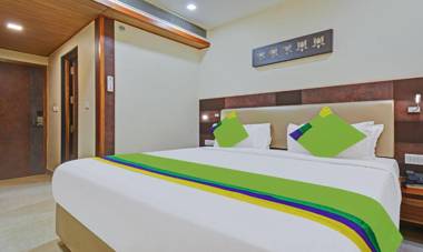 Treebo Trend Hotel Mandovin