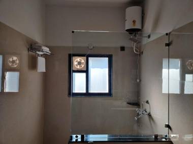 Jass Bagh 'Couple Friendly ' "swimming pool"