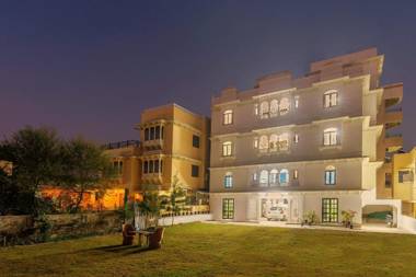 Chandra Vilas Udaipur Heritage Stay