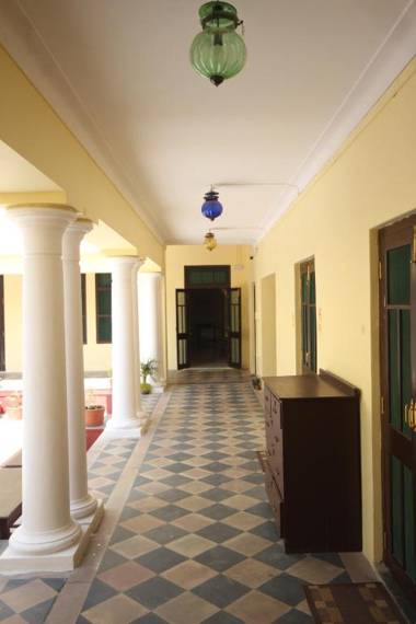 Kalyan Villa