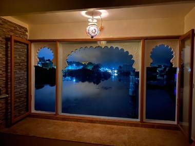 Natural Lake View Hotel