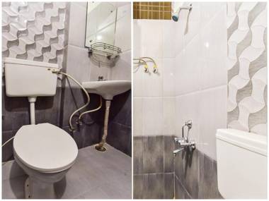 OYO 61554 Hotel Grand Sita Blue