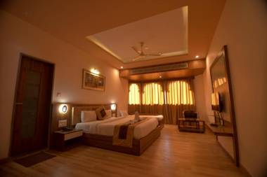 GOLD NEST RESORT & SPA