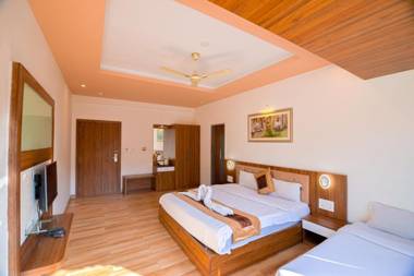 GOLD NEST RESORT & SPA