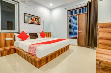 OYO Townhouse 802 Hotel Lotus