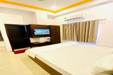 OYO 80267 Hotel Data Shree