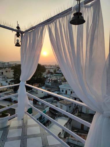 Raahi Backpacker's Hostel