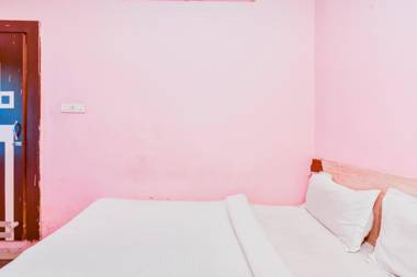 OYO 86269 Hotel Lake City