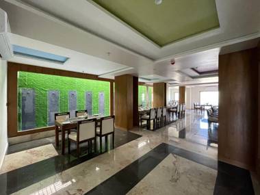 Seasons - A Boutique Hotel