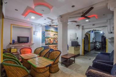 OYO HOME 88841 Heritage Stay