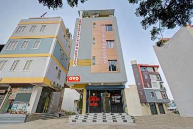 OYO 89771 Hotel Raj Palace