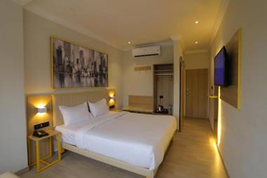 Hotel City Express By Downtown