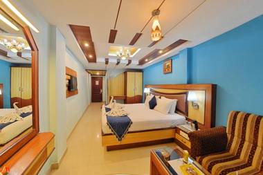 Hotel Ponmari residencyy