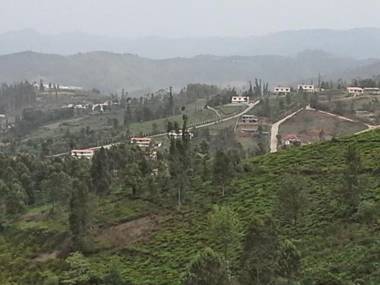 Mountain Top Holiday Home