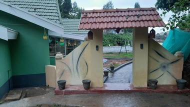 GREEN CASA OOTY(FAMILIES ONLY)