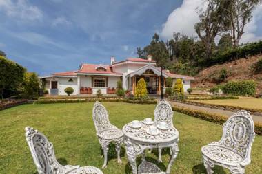 StayVista at Greenwood Bungalow