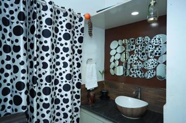 LA CASA THE HOMESTAY