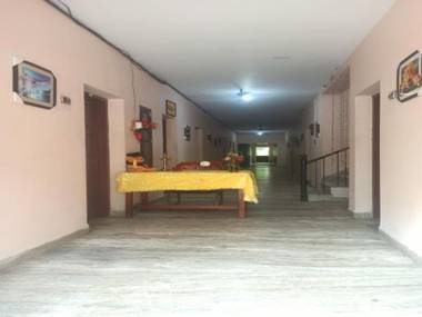 SPOT ON 80812 Ashoka Inn