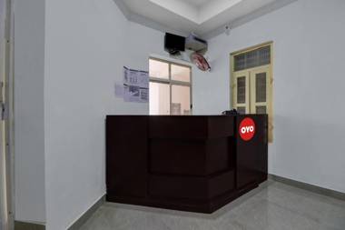 OYO 89094 Babuji Inn Rooms