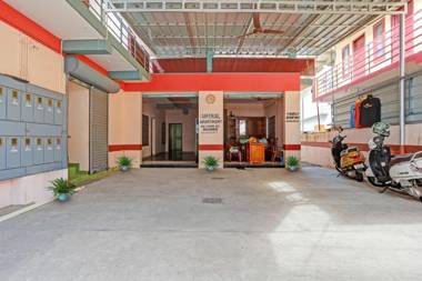 OYO 91839 Imperial Apartment