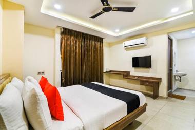 Capital O TPI082 SRI MAHAVEER USHA VASAVI & CO