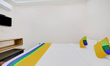 Treebo Trip Vardhan Stay Inn