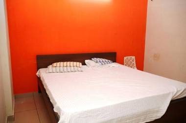 Kubera service apartment