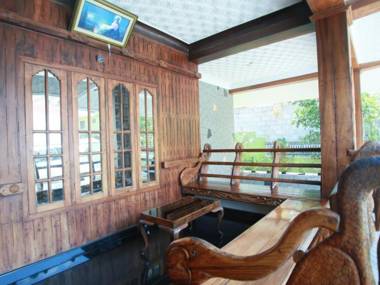 El - Paradiso Home Stay