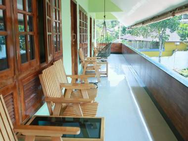 El - Paradiso Home Stay