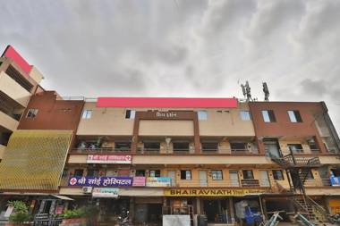 OYO 16675 Hotel Shri Krishna Inn