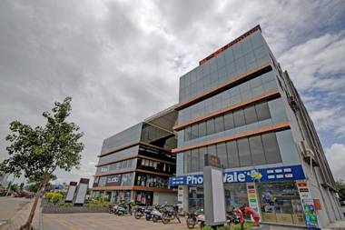 Collection O 80496 De'pearl Hotel