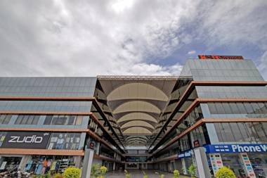 Collection O 80496 De'pearl Hotel