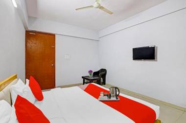 OYO Flagship 93179 Hotel Way Point