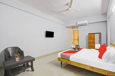 OYO Flagship 93179 Hotel Way Point