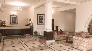 Royal Jardin Whistling Pines Resort