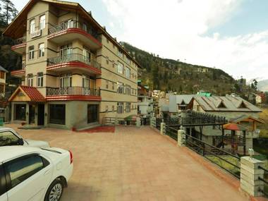 Kufri Holiday Resort - Kufri