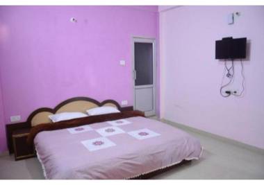 Mountain Facing Rooms in Shimla