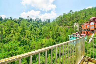 OYO 46779 Moksh Villa