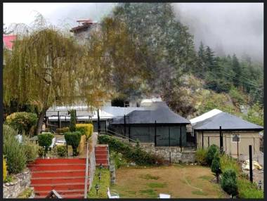 Hillcrest Resort by DLS Hotels