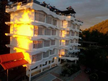 Hillcrest Resort by DLS Hotels