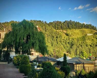 Hillcrest Resort by DLS Hotels