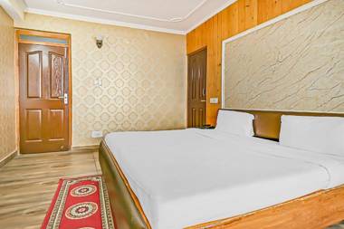 Collection O 83430 Hotel Sanjauli Inn